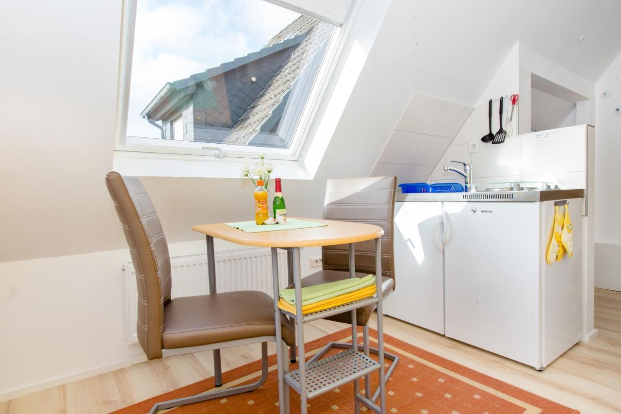 Casa Felicitas - Ferienwohnung & Studio Möhnesee Dış mekan fotoğraf