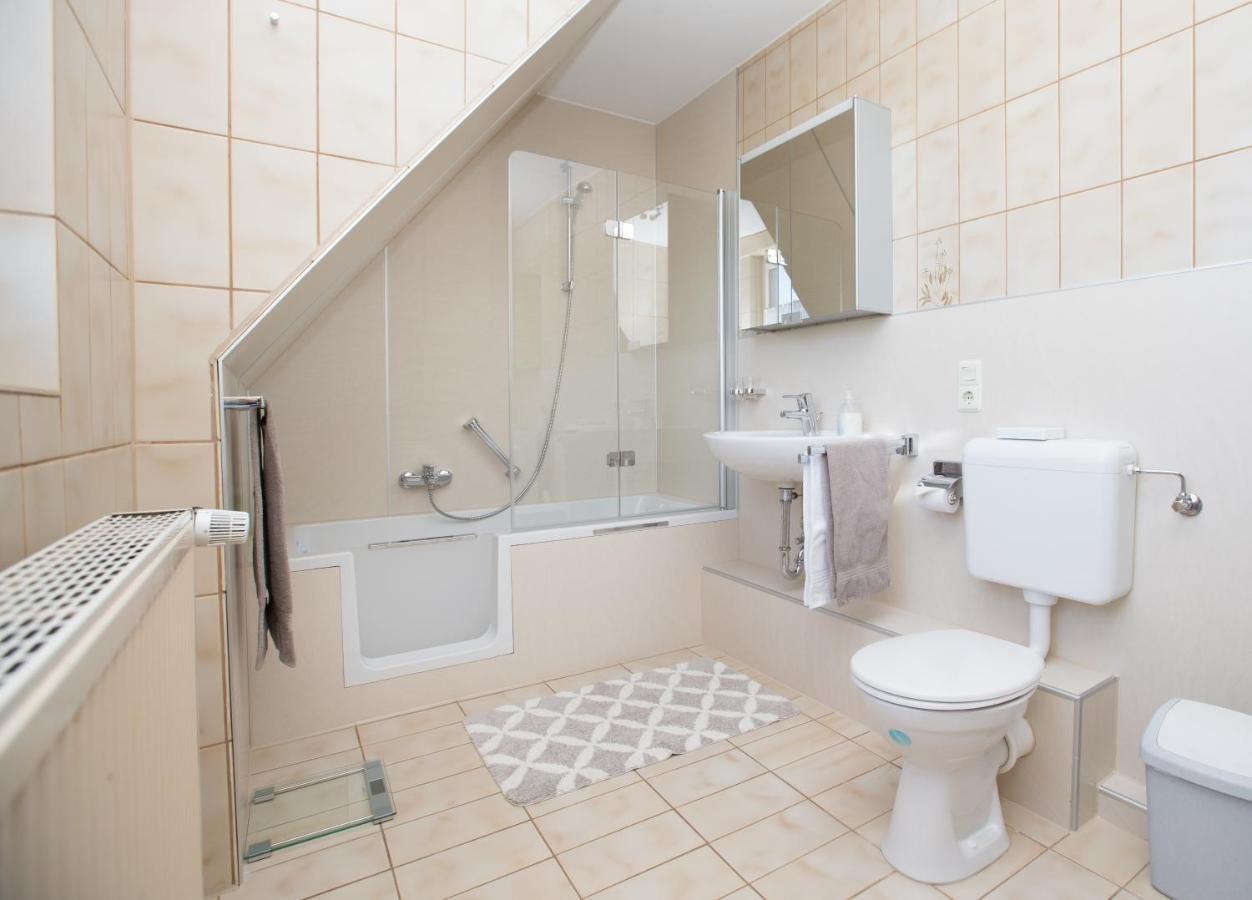 Casa Felicitas - Ferienwohnung & Studio Möhnesee Dış mekan fotoğraf